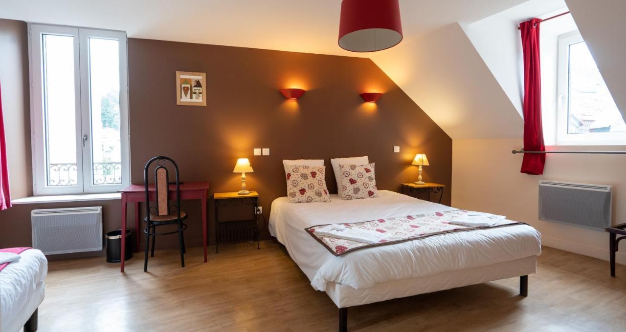 Le Geneve Hotel La Bourboule Exterior foto