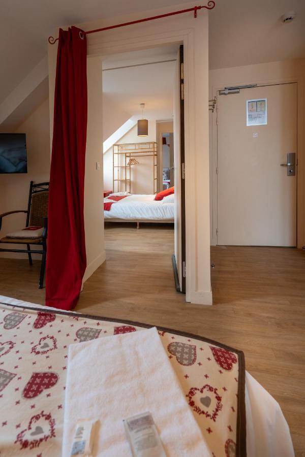 Le Geneve Hotel La Bourboule Exterior foto